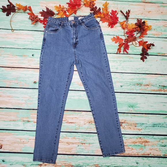 cotton on high 90s jeans